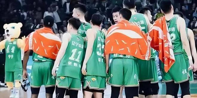 开云体育登录-西悉尼流浪者冲击冠军，锋线磨合进入关键期的简单介绍